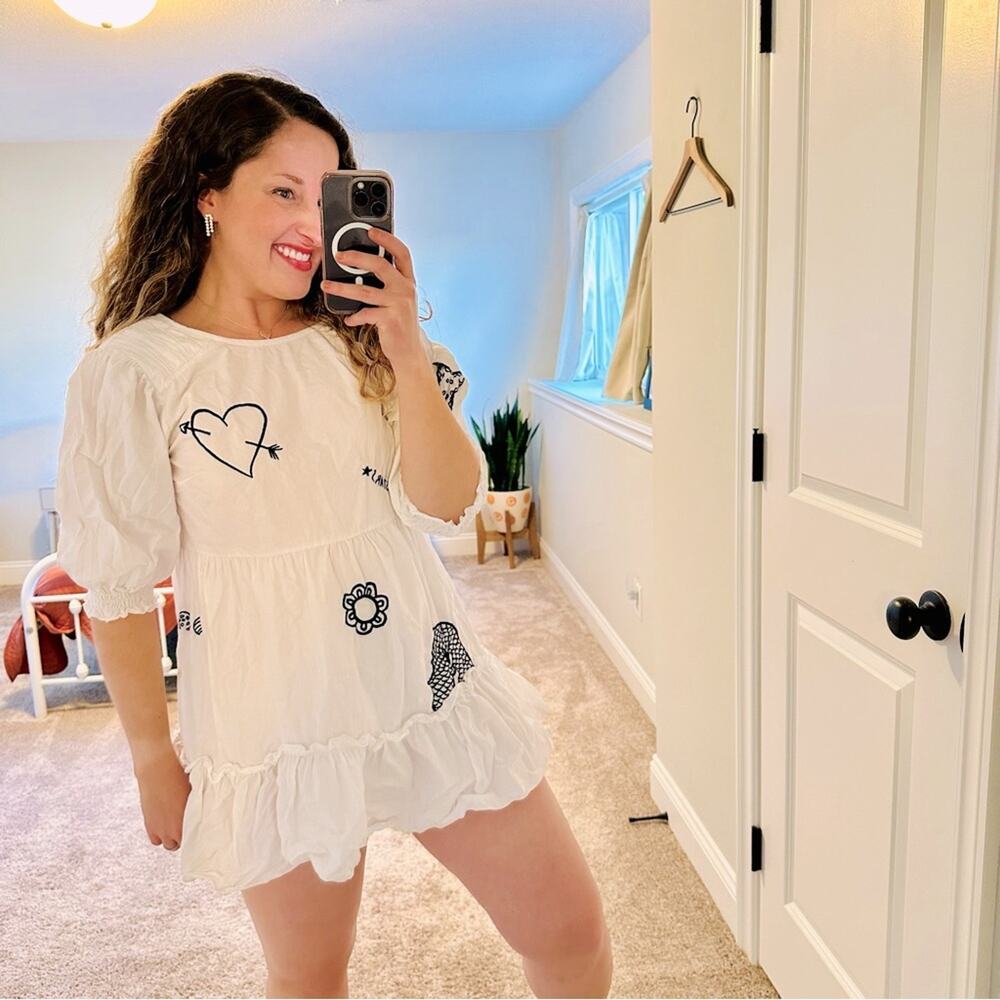 Lottie Hall White Black Fun Embroidered Mini Dress XS/S